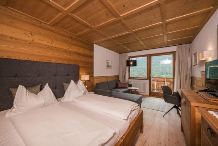 Berghotel - Sexten Room photo